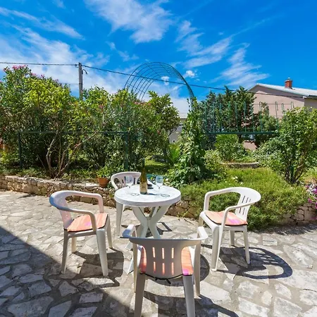 Domitrovic Apartment