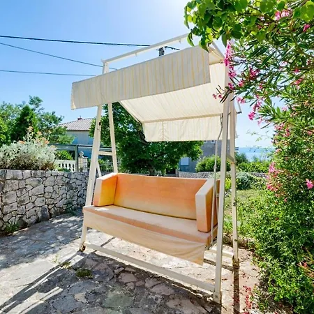Domitrovic Apartment *