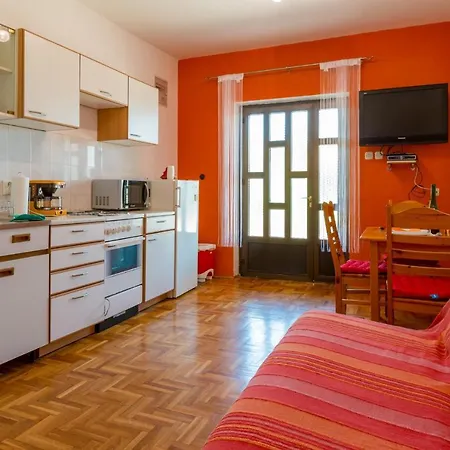 Domitrovic Apartament Novi Vinodolski