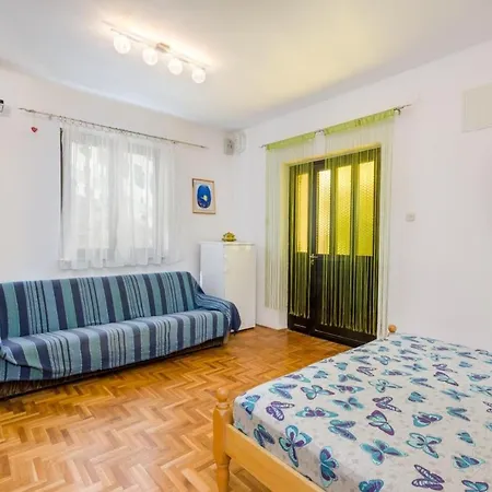 Domitrovic Apartament Novi Vinodolski